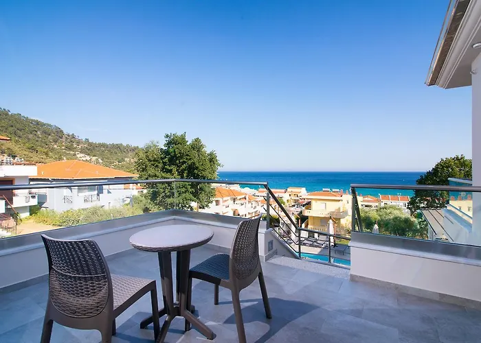 Semiramis Luxury 3* خْريسيا أموذيا