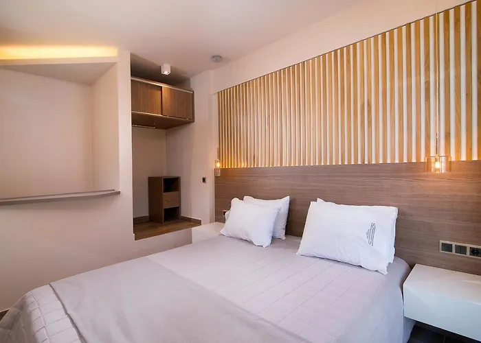 شقة فندقية Semiramis Luxury 3*