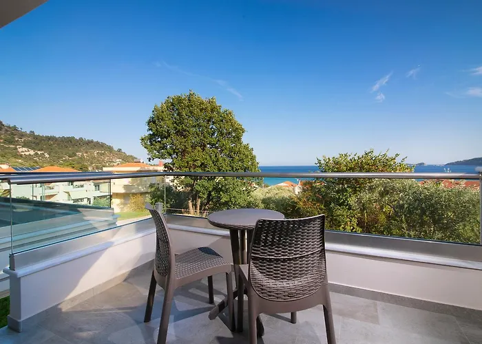 شقة فندقية Semiramis Luxury 3*