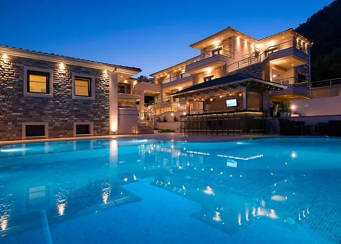 Semiramis Luxury شقة فندقية خْريسيا أموذيا