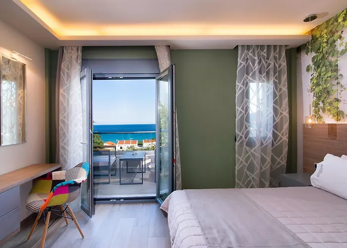 Semiramis Luxury