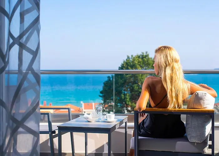 Semiramis Luxury 3*