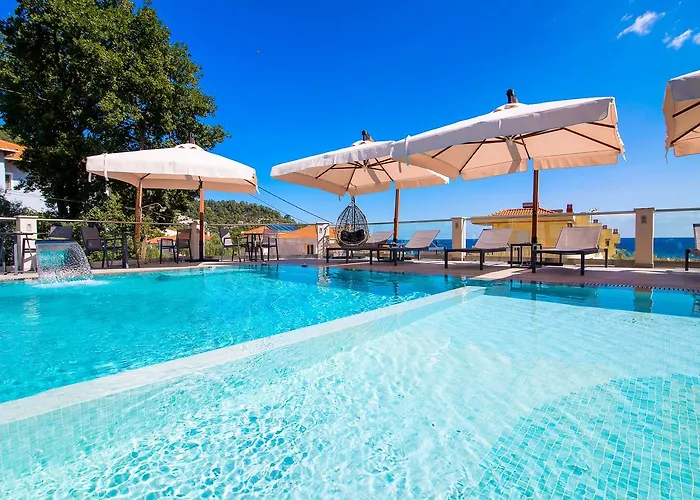 Semiramis Luxury شقة فندقية 3*