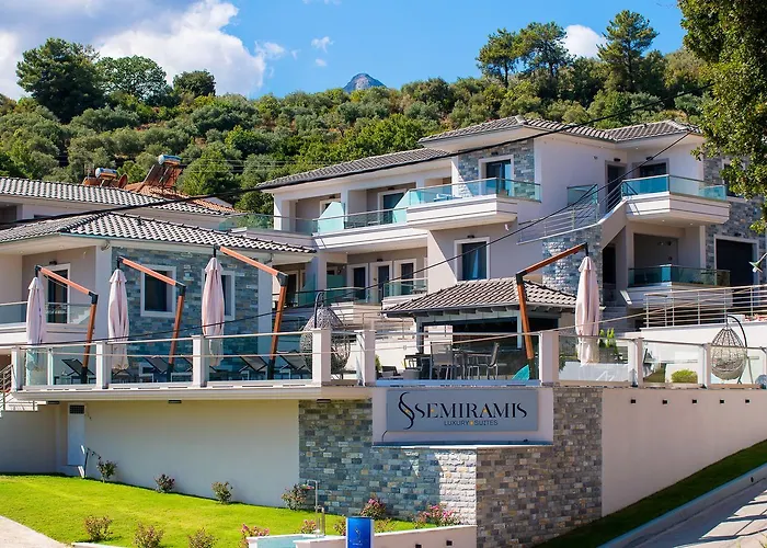 Semiramis Luxury شقة فندقية 3*