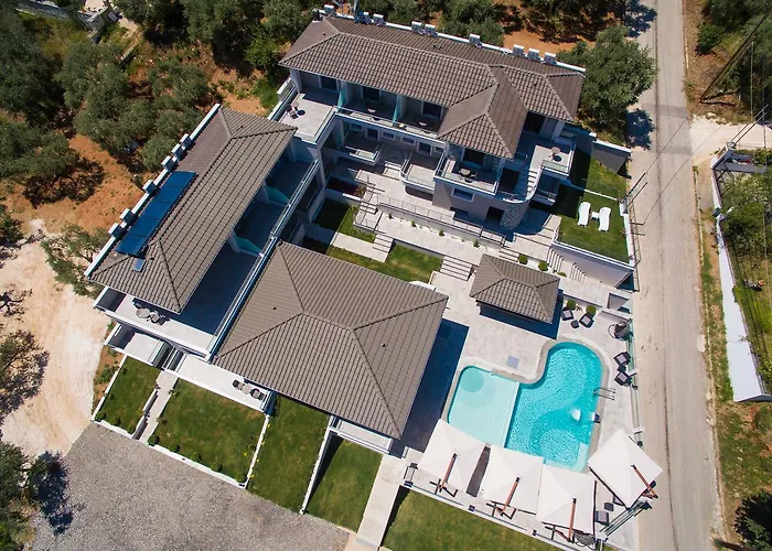 Semiramis Luxury