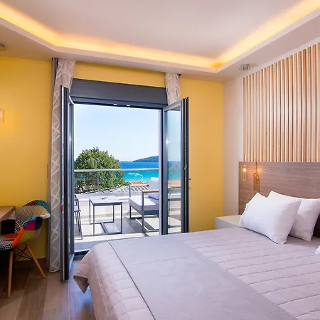Semiramis Luxury * Chrysi Ammoudia