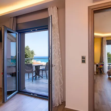 Apart-hotel Semiramis Luxury 3*