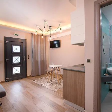 Semiramis Luxury * Chrysi Ammoudia