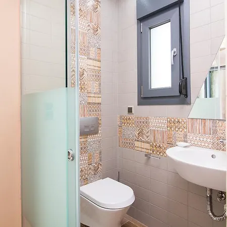 Semiramis Luxury 3* 크리시 아모우디아