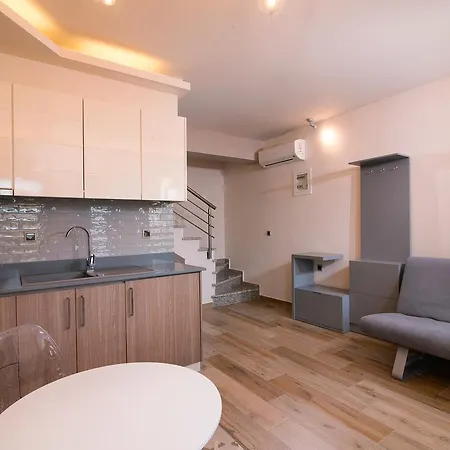 Semiramis Luxury 3* 크리시 아모우디아