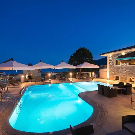 Semiramis Luxury 3* 크리시 아모우디아