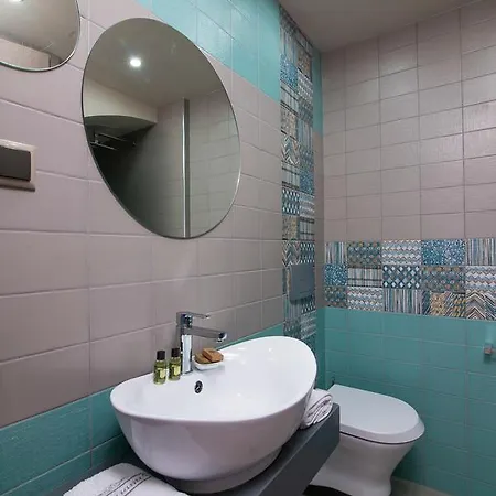 Semiramis Luxury 3* 크리시 아모우디아