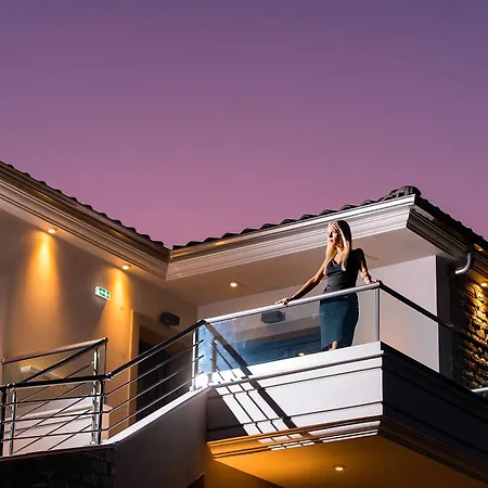 Semiramis Luxury Aparthotel Chrisi Ammoudia
