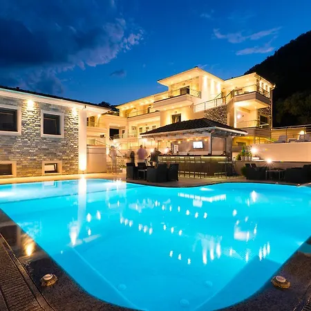 Semiramis Luxury * Chrysi Ammoudia